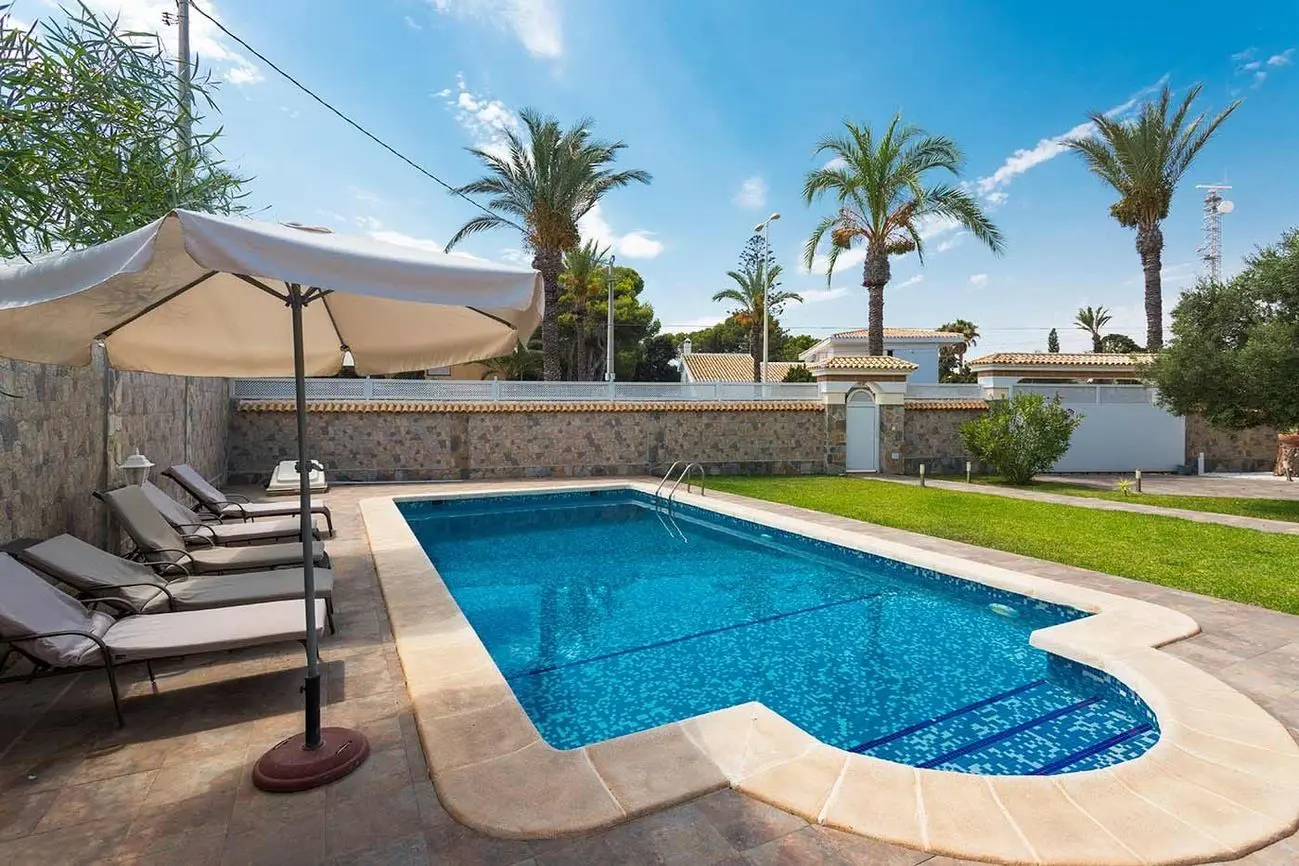 Villa 440 M² In Orihuela Costa, Spain – Mediter Real Estate