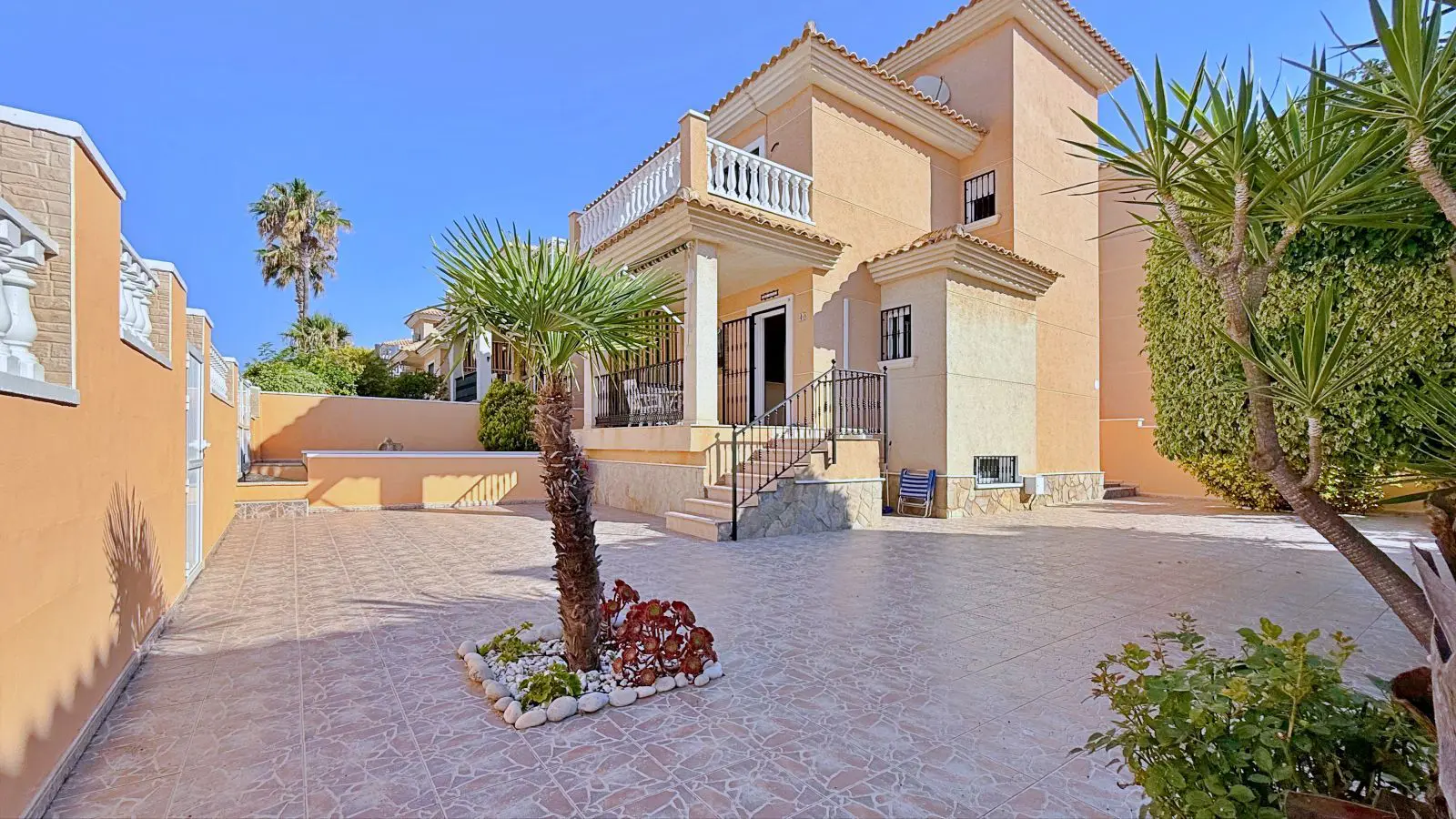Villa Of 198 M² In Orihuela, Spain