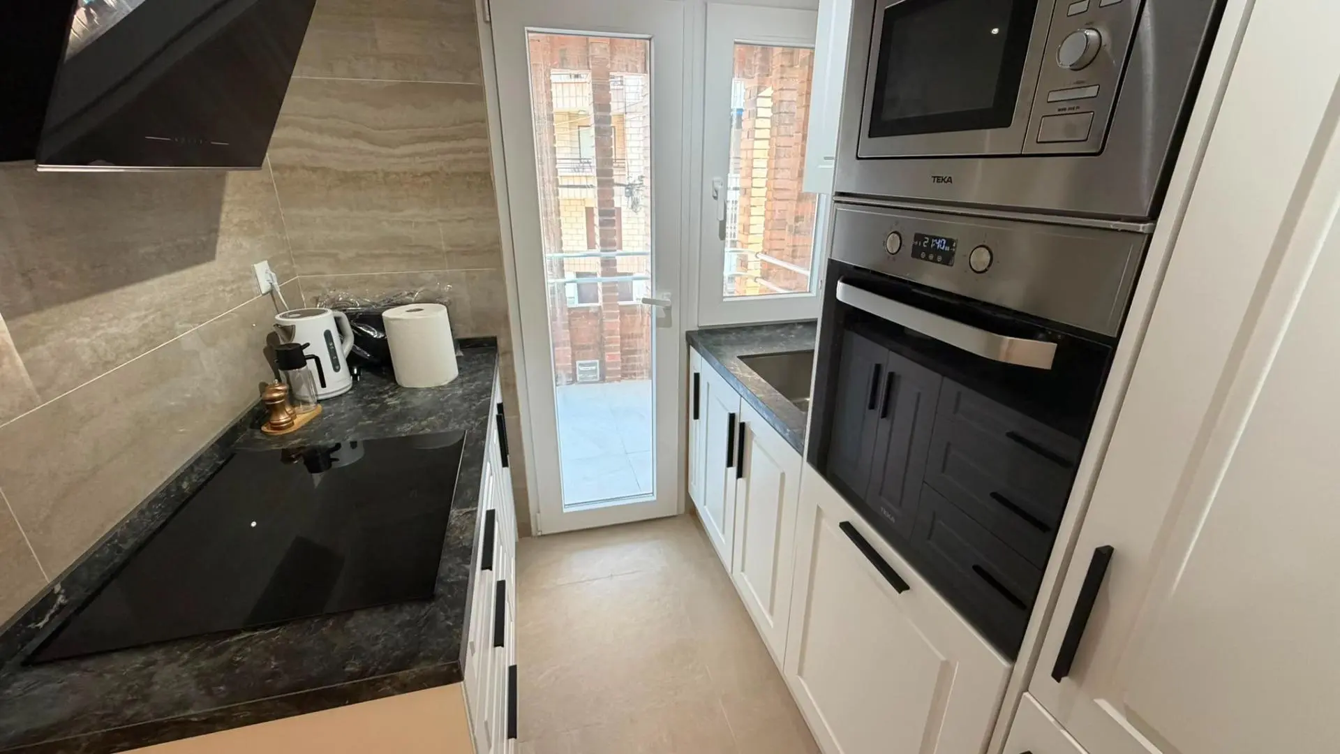 Apartment Of 99 M² In Torrevieja, Spain