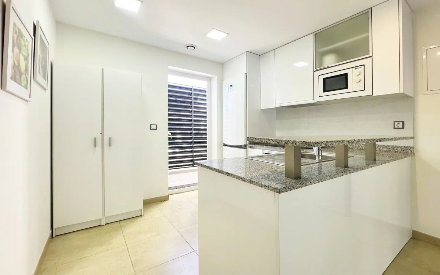 Apartment Of 91 M² In Orihuela Costa