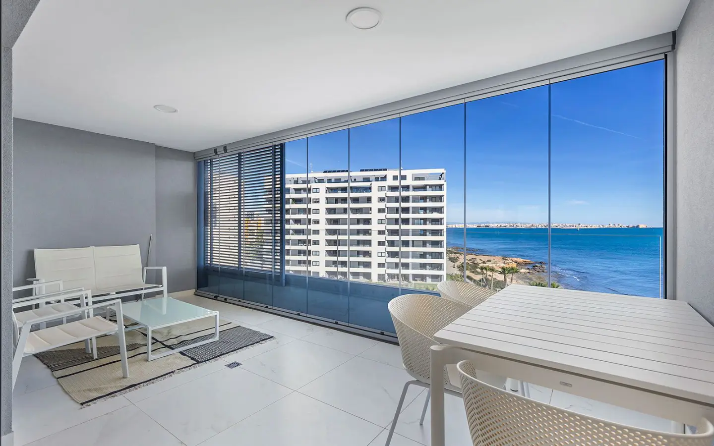 Apartment Of 122 M² In Torrevieja, Spain