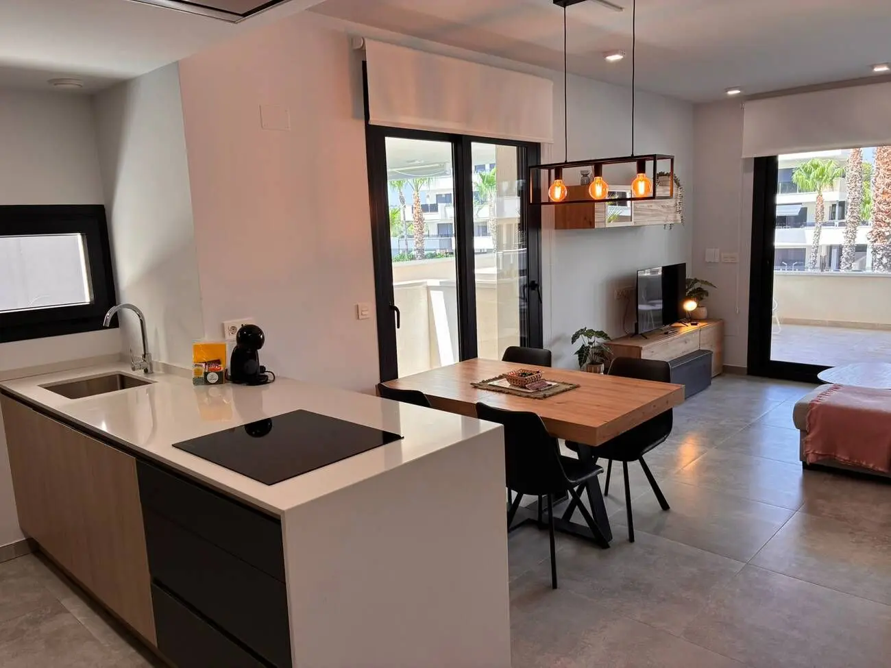 Apartment Of 100 M² With Balcony In Orihuela Costa