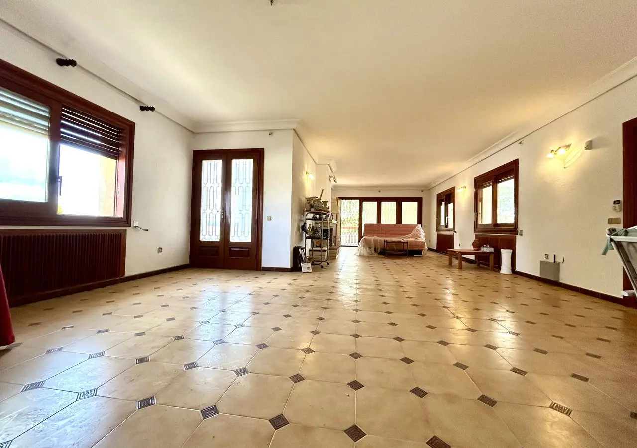 Villa Of 632 M² In Santiago De La Ribera, Spain