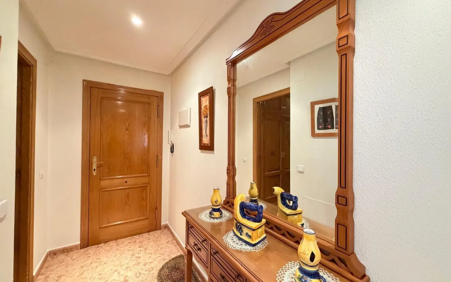 Apartment Of 79 M² In Torrevieja, Spain