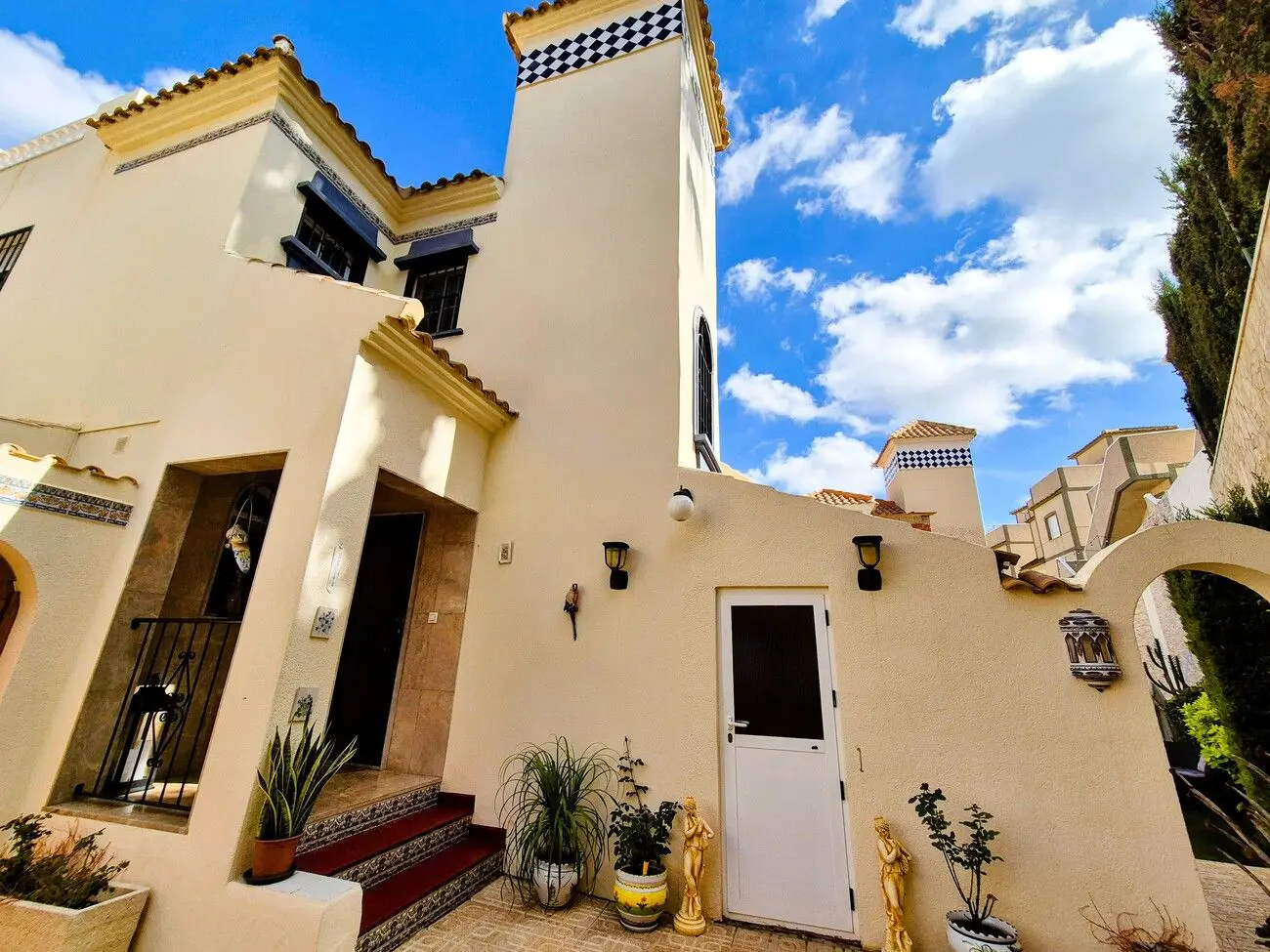 Villa Of 100 M² In Orihuela Costa, Spain