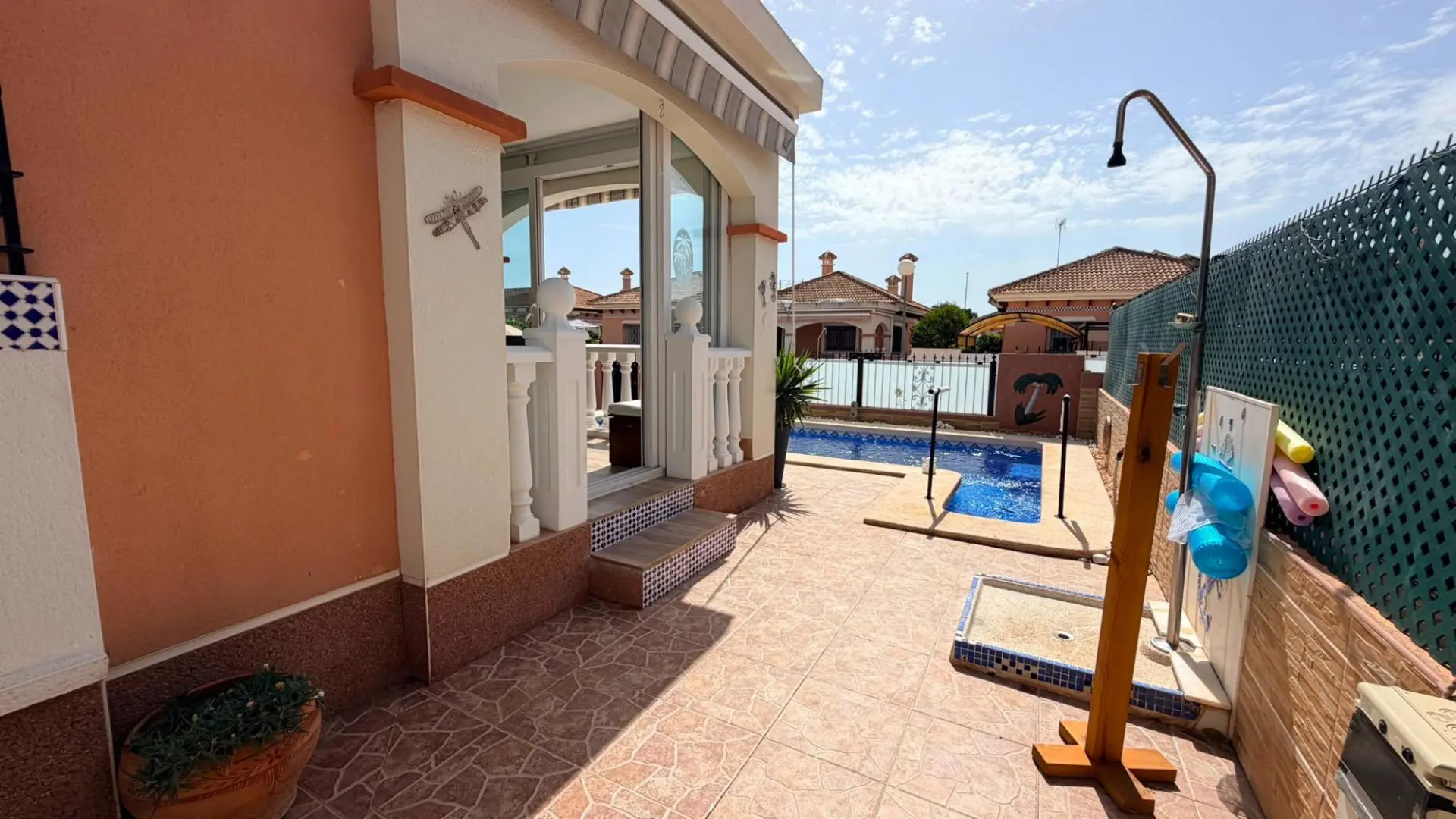 Villa Of 110 M² In Los Montesinos, Spain