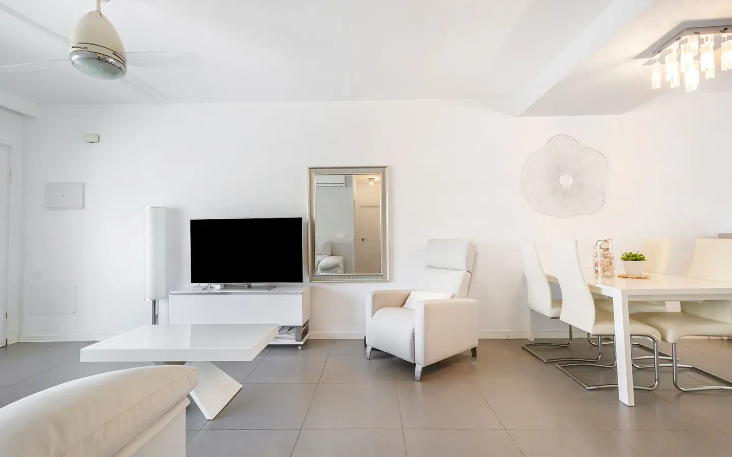 Apartment Of 120 M² In Pilar De La Horadada, Spain