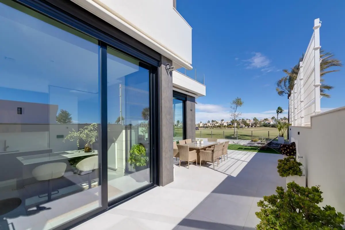 Villa 130 M² In Pilar De La Horadada, Spain – Mediter Real Estate