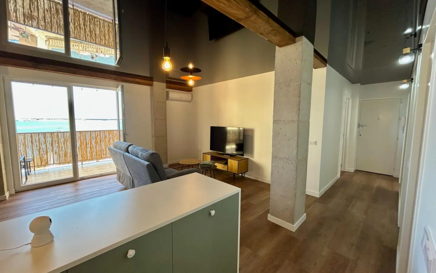 Apartment Of 77 M² With Mediter Real Estate In Torrevieja, Spain