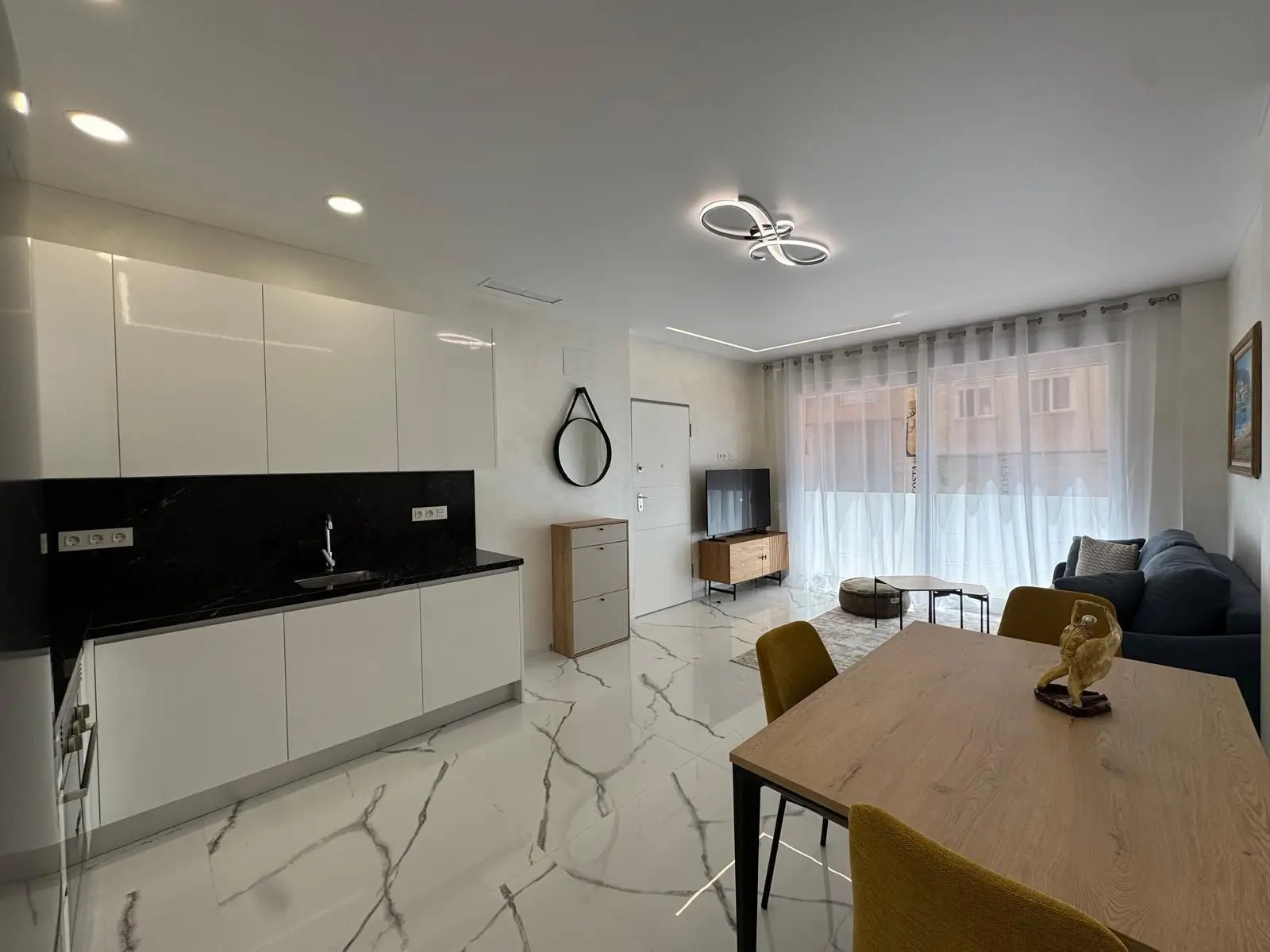Apartment Of 67 M² In Torrevieja, Spain
