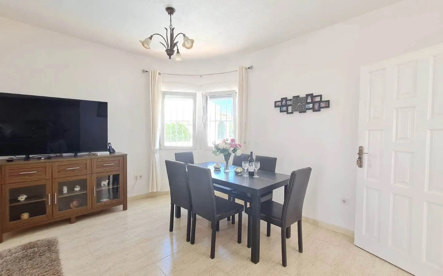 Villa Of 107 M² With Sea View In Orihuela Costa