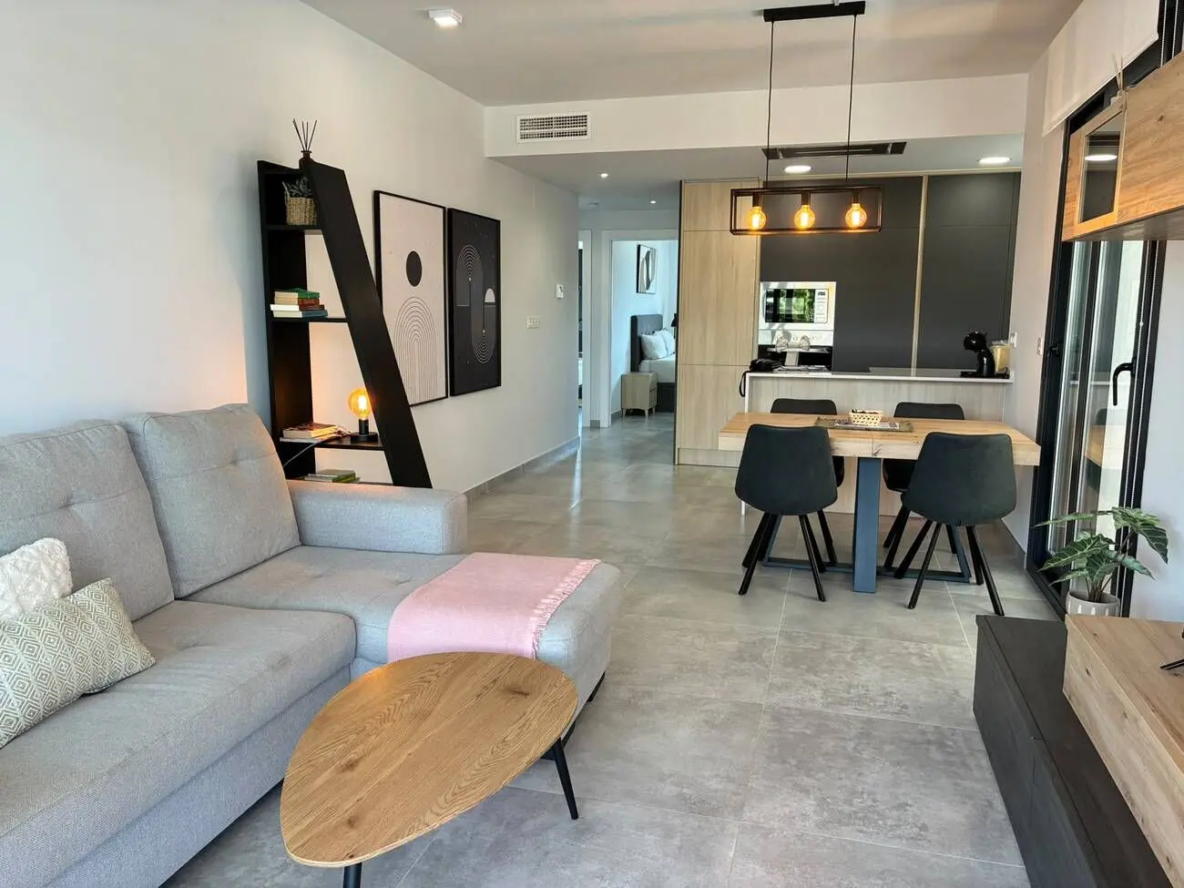 Apartment Of 100 M² With Balcony In Orihuela Costa