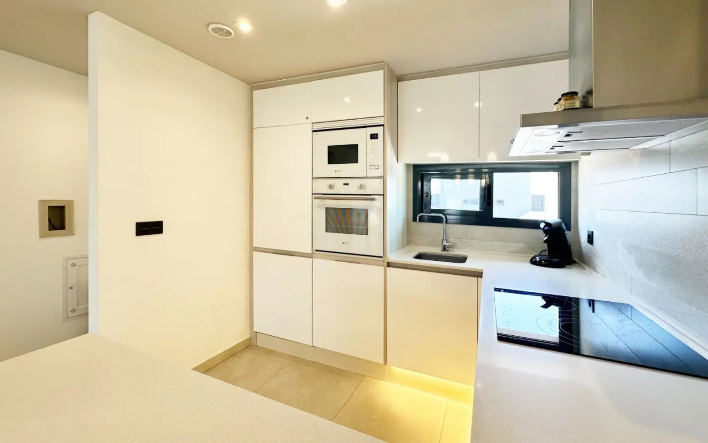 Apartment Of 75 M² In Orihuela Costa, Spain