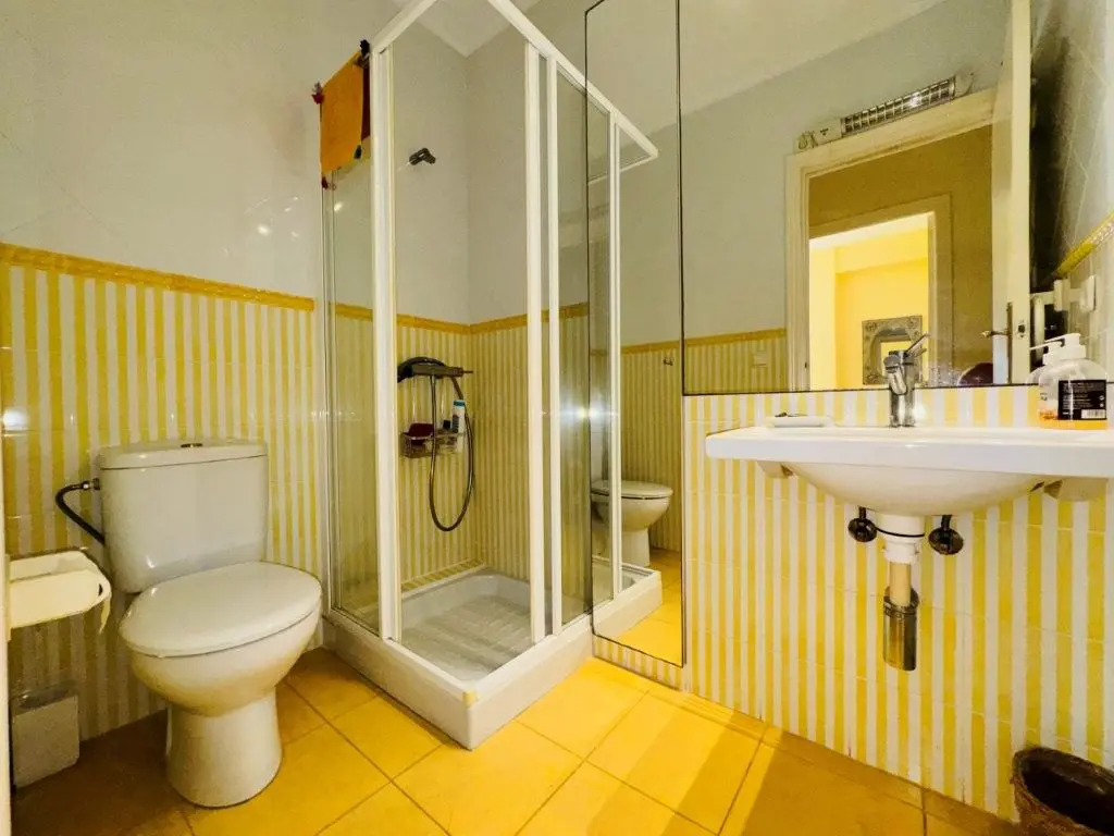 Apartment Of 98 M² In Torrevieja, Spain