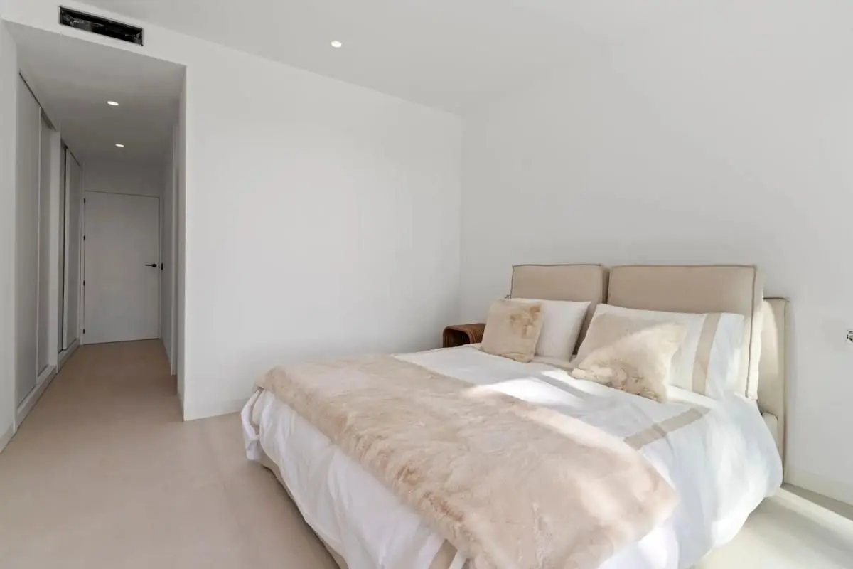 Terraced House Of 206 M² With Sea Views In Estepona, Spain