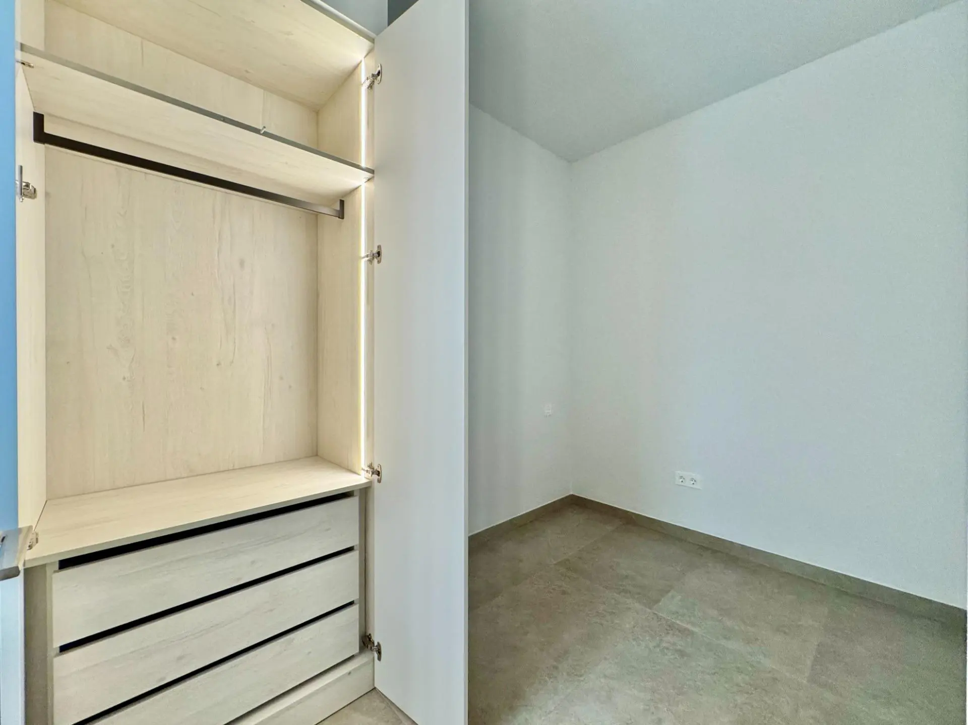 Apartment Of 58 M² In Torrevieja, Spain