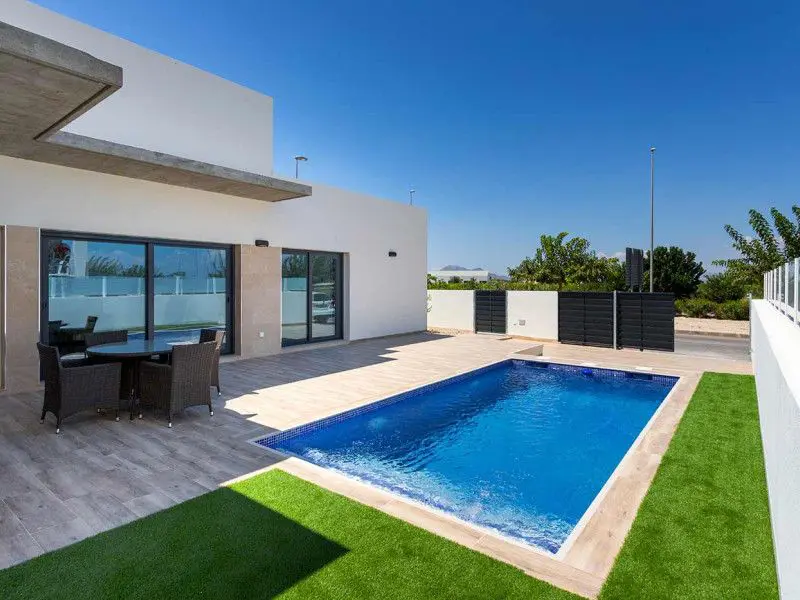 Villa Of 112 M² In Daya Nueva, Spain