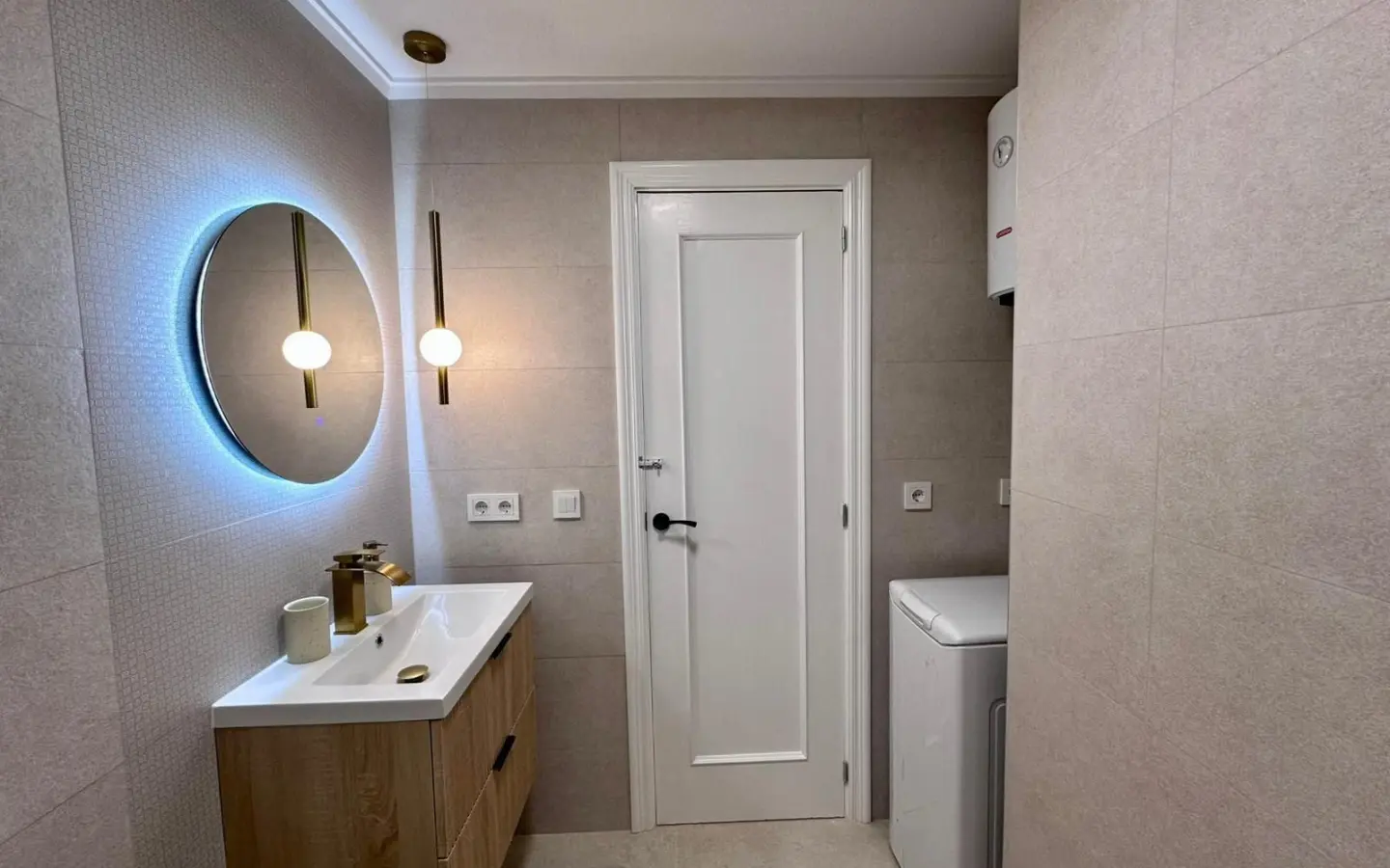Apartment Of 65 M² In Torrevieja, Spain