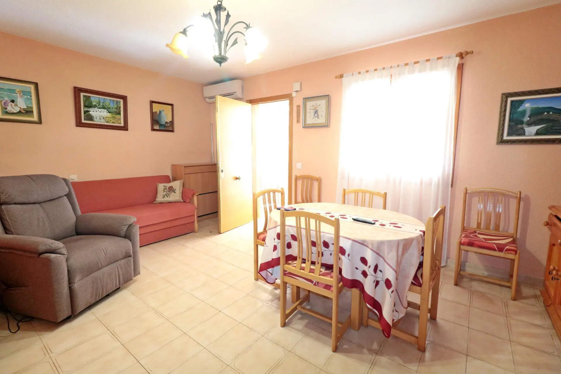 House Of 85 M² In Torrevieja, Spain