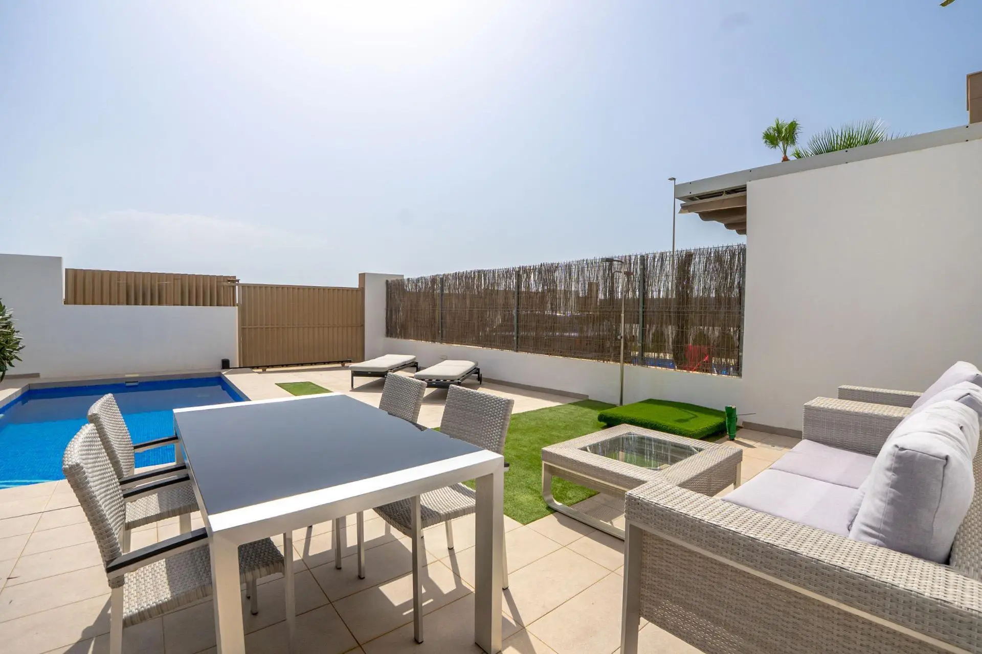 Villa Of 178 M² With Sea Views In Guardamar Del Segura