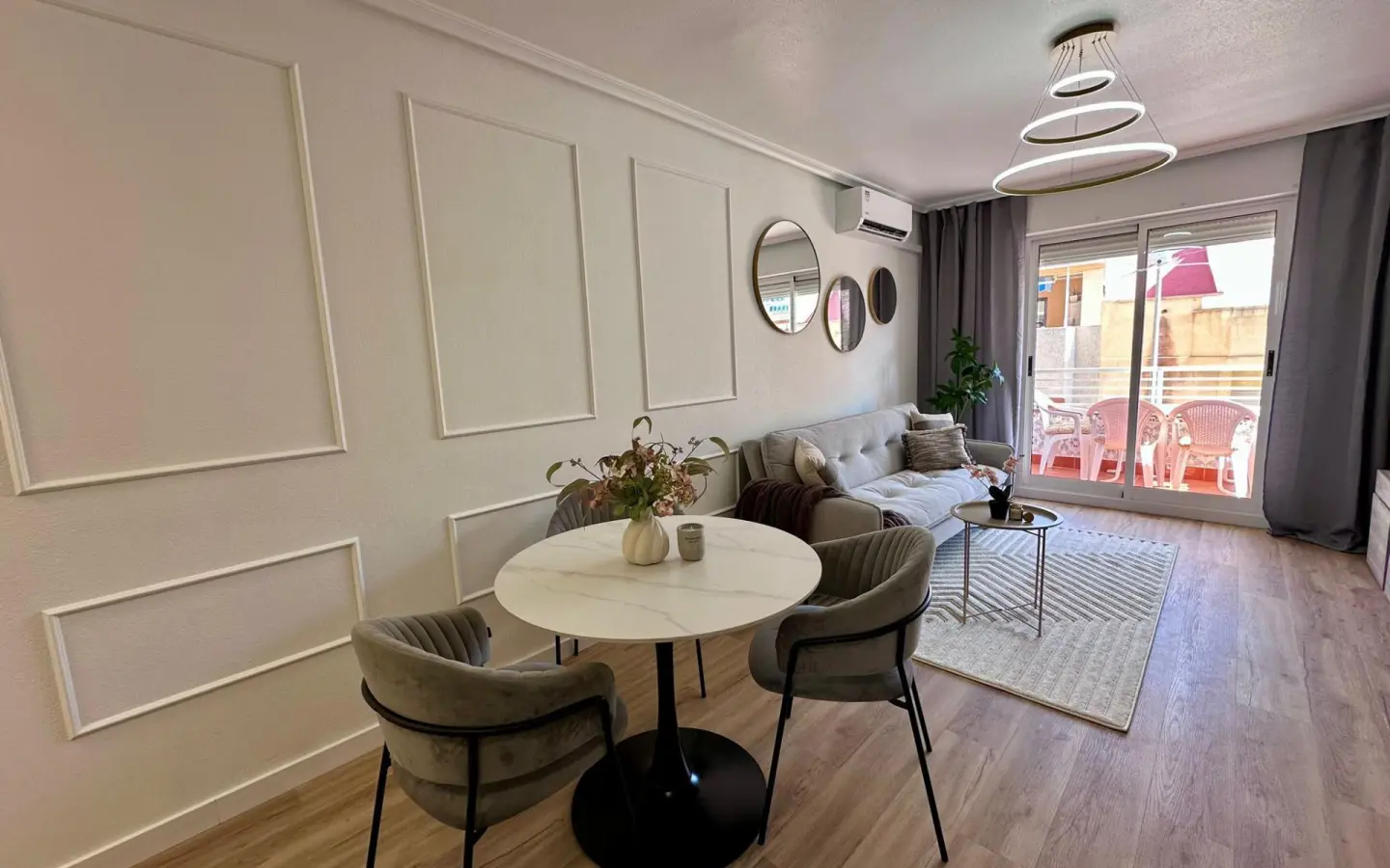 Apartment Of 55 M² In Torrevieja, Spain
