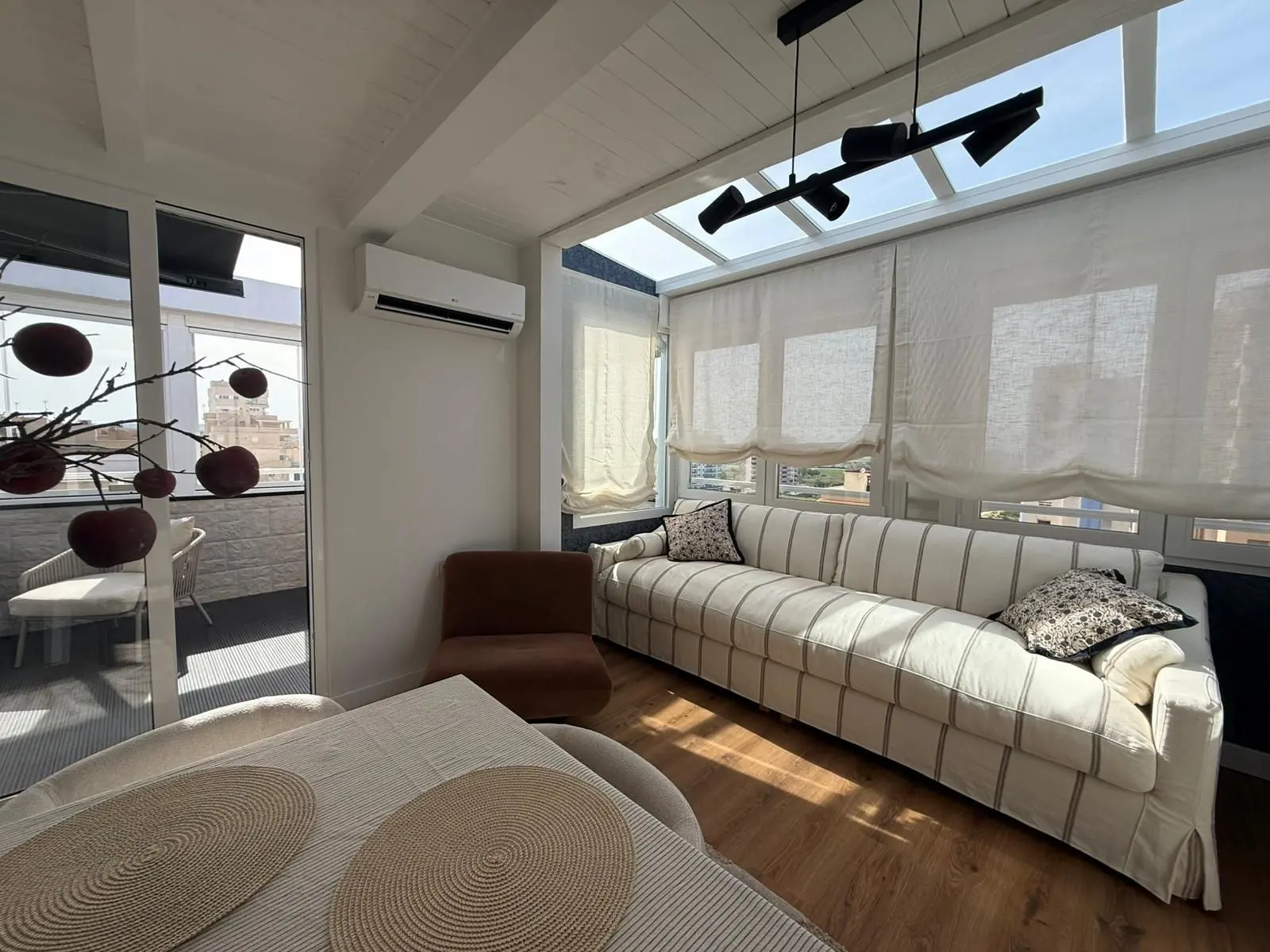 Apartment Of 150 M² In Guardamar Del Segura