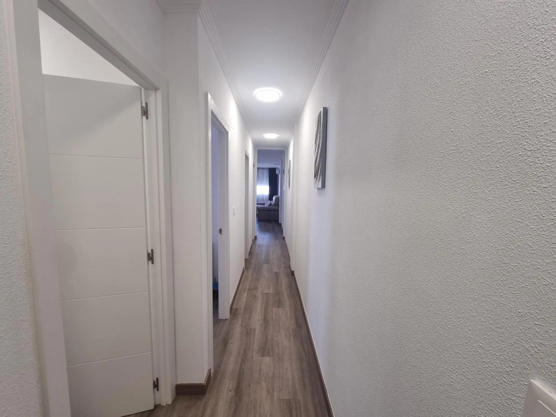 Apartment Of 105 M² In Torrevieja, Spain