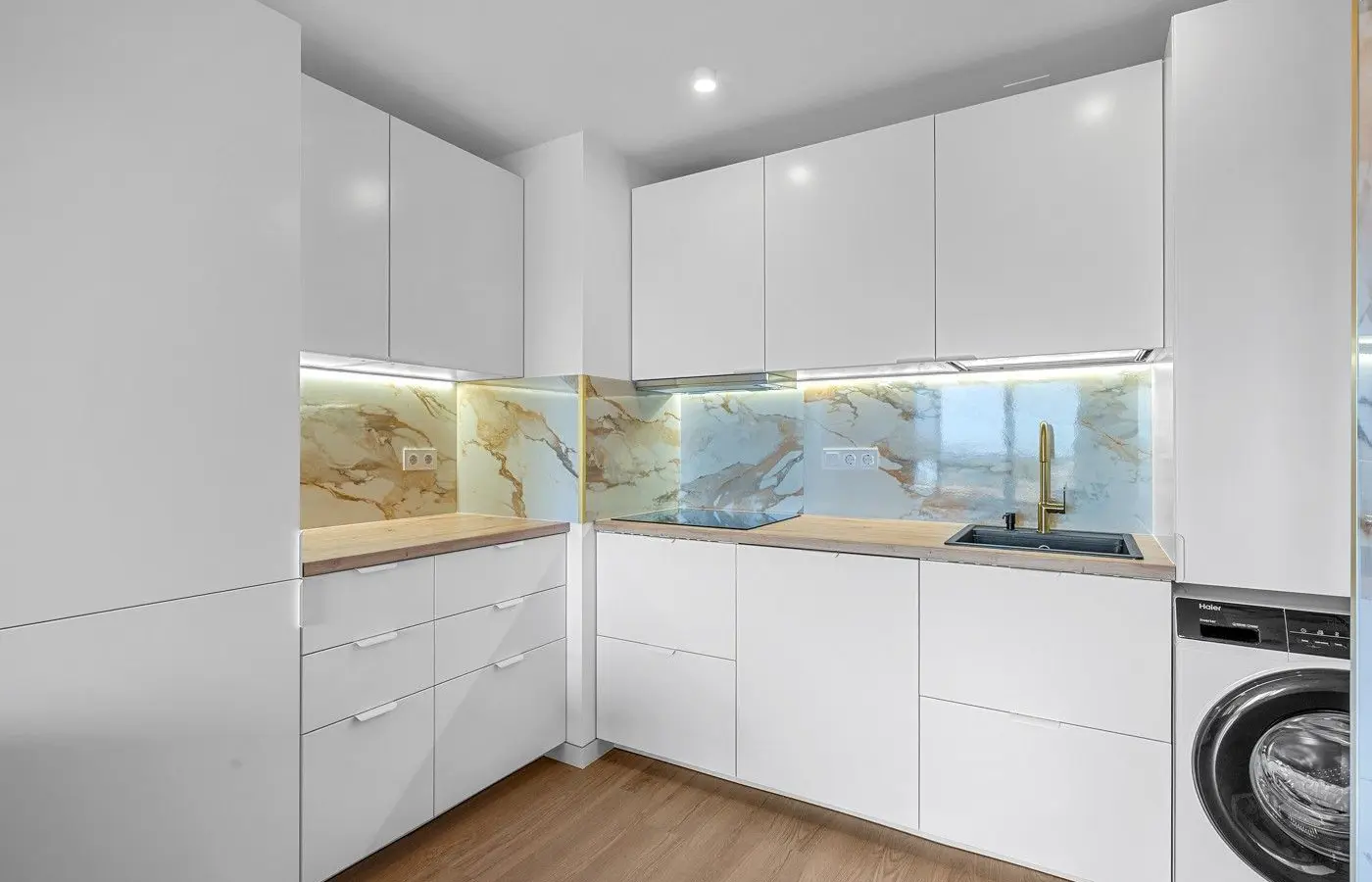 Penthouse Of 70 M² With Sea Views In Torrevieja, Spain