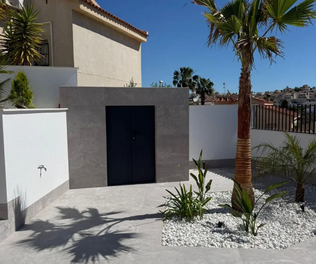 Villa Of 203 M² In Rojales, Spain