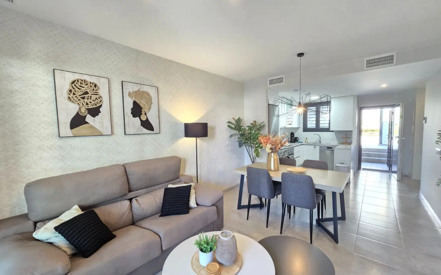Apartment Of 68 M² With Balcony In Orihuela Costa, Spain