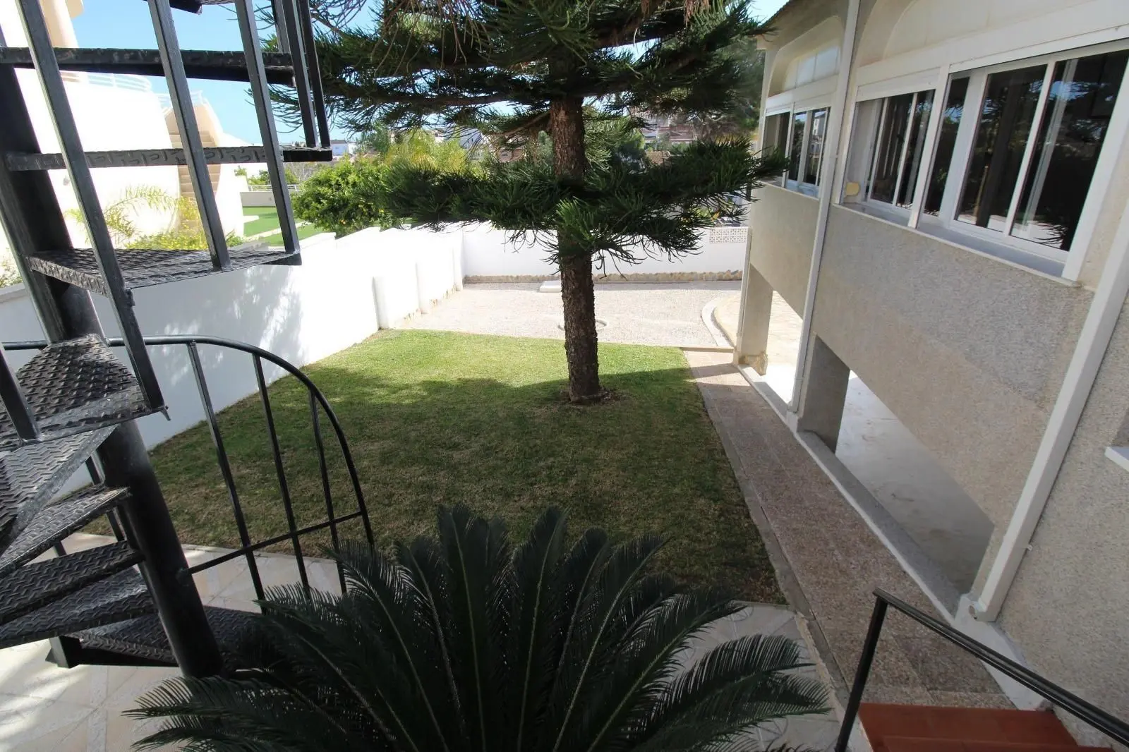 House Of 230 M² In Torrevieja, Spain