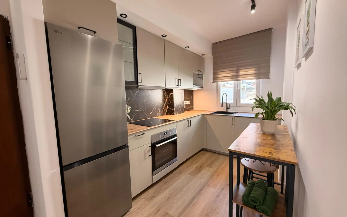 Apartment Of 78 M² In Torrevieja, Spain