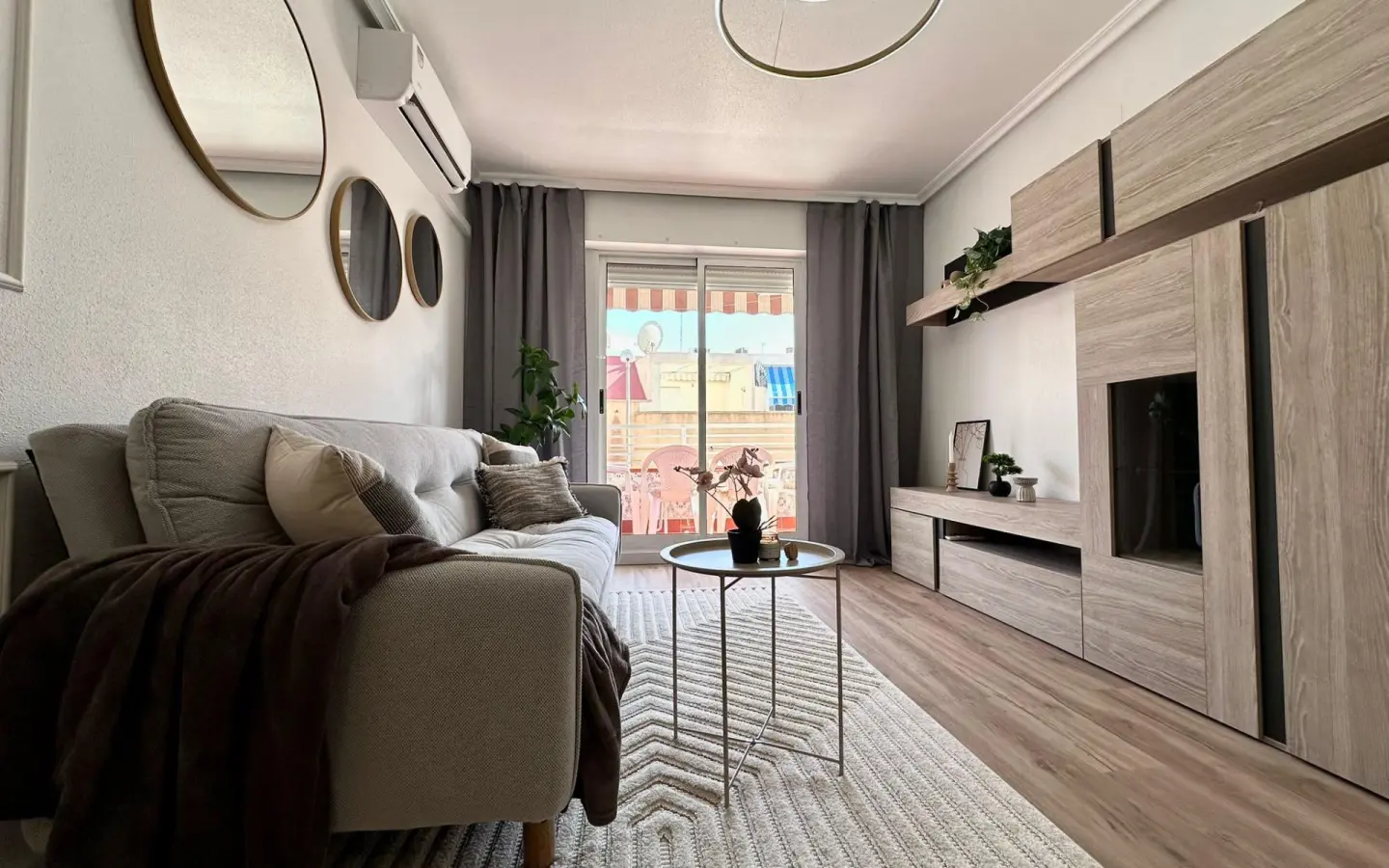 Apartment Of 55 M² In Torrevieja, Spain