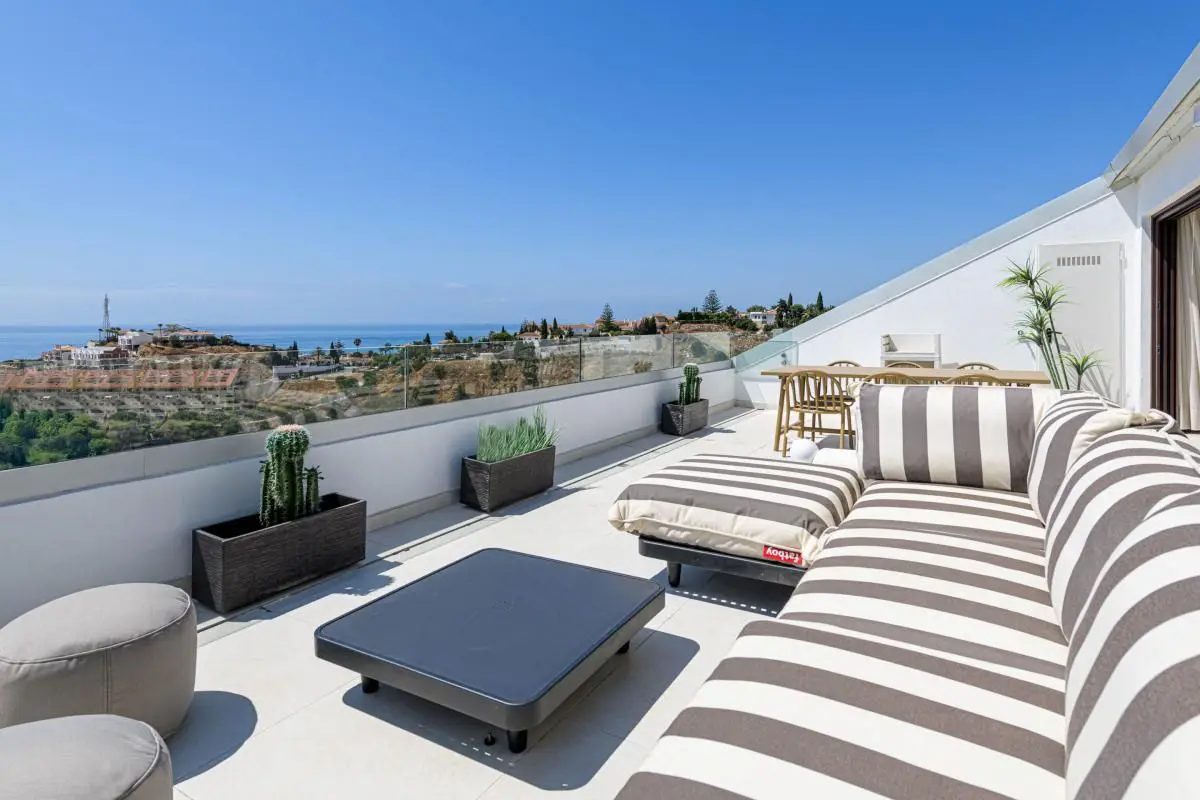 Apartment Of 100 M² In Fuengirola, Spain