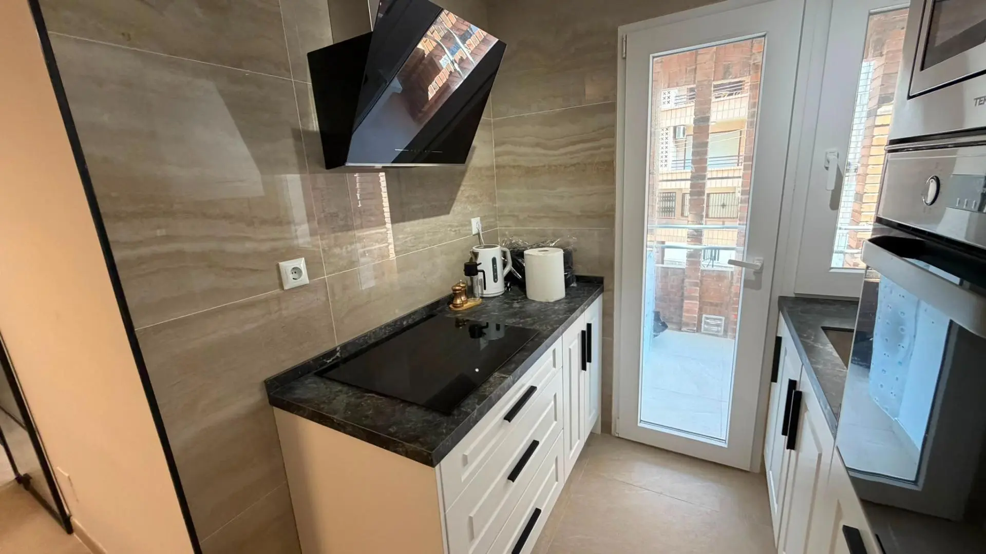 Apartment Of 99 M² In Torrevieja, Spain