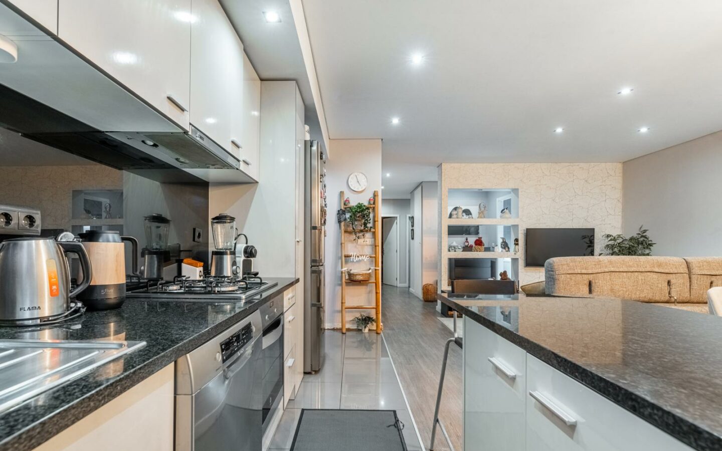 Fully Renovated 3-bedroom Apartment In Braga