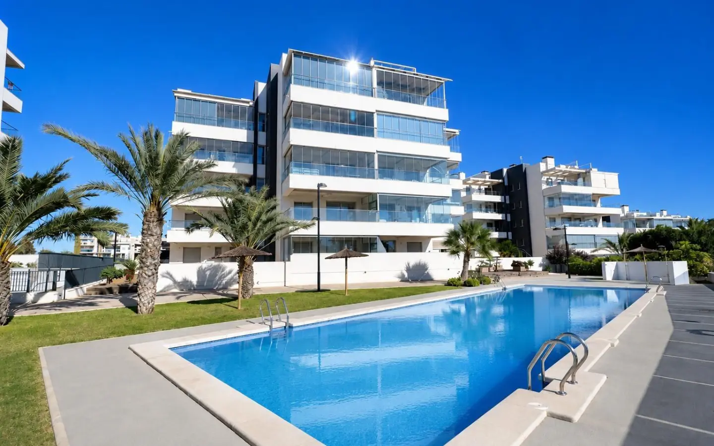 Apartment Of 105 M² With Balcony In Orihuela Costa