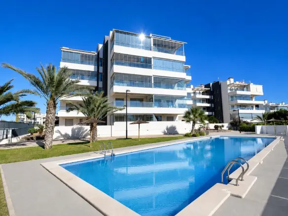 Apartment Of 105 M² With Balcony In Orihuela Costa
