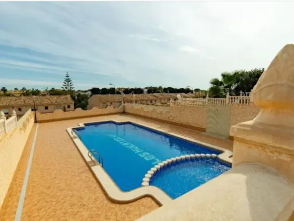 Villa Of 105 M² In Torrevieja, Spain