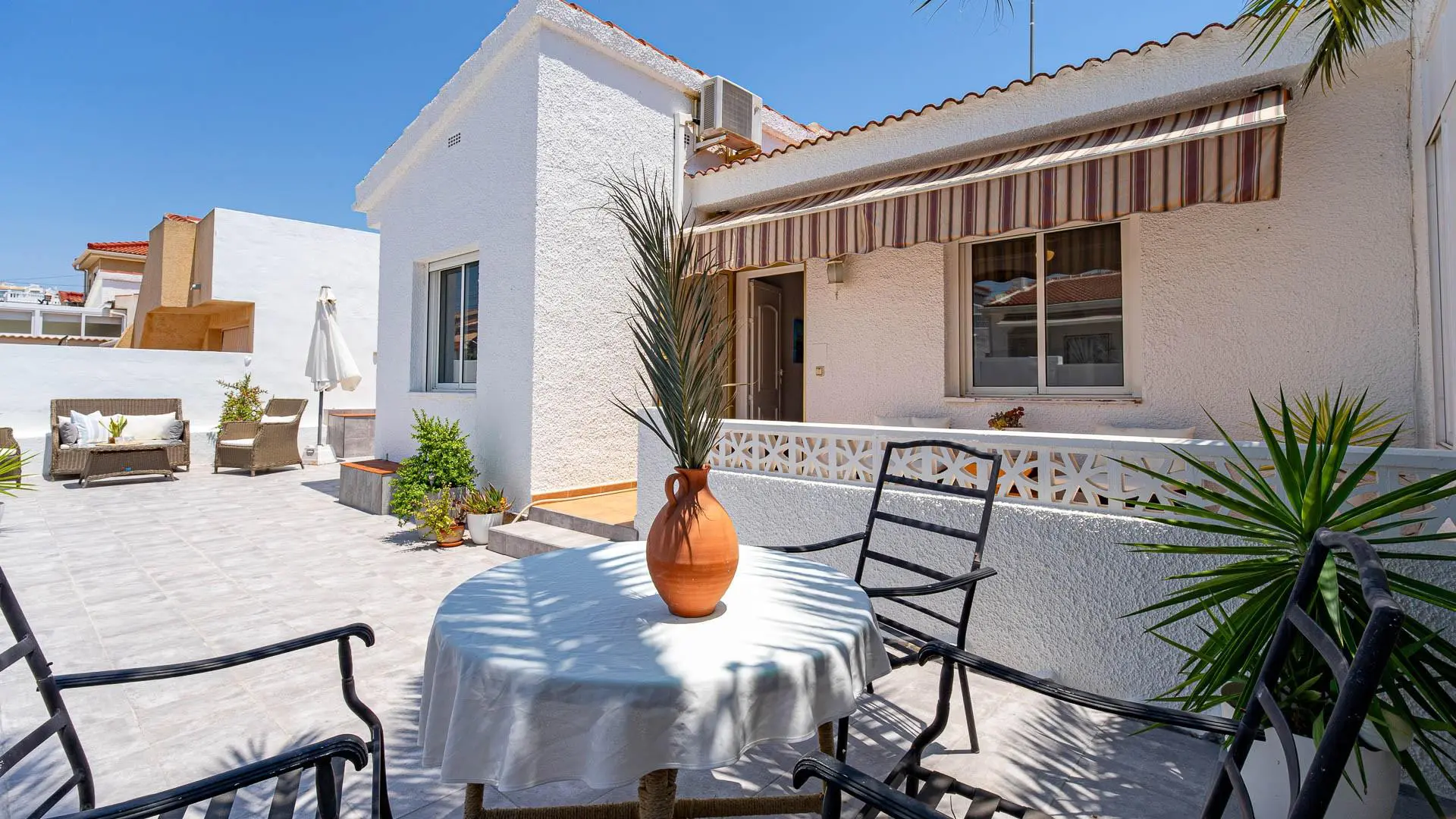 Apartment Of 59 M² With Balcony In Rojales