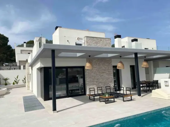 Villa Of 280 M² In Torrevieja, Spain