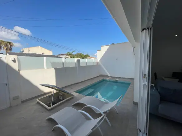 Bungalow 73 M² In Orihuela Costa, Spain – Mediter Real Estate