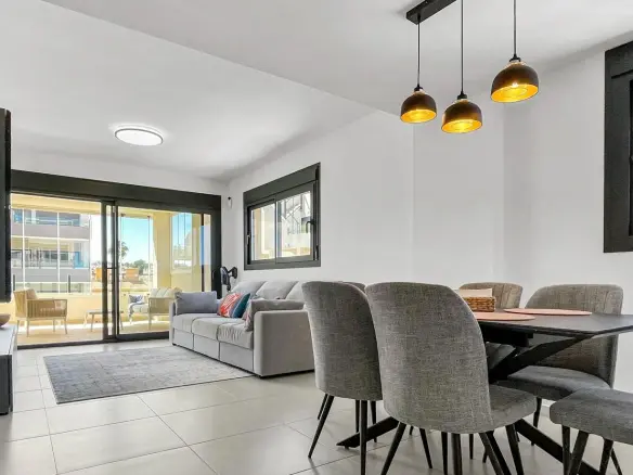 Apartment Of 107 M² In Orihuela Costa, Spain
