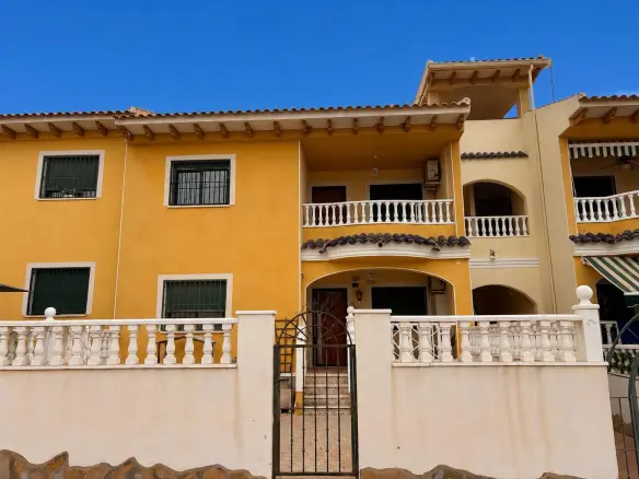 Apartment Of 88 M² In Rojales, Spain