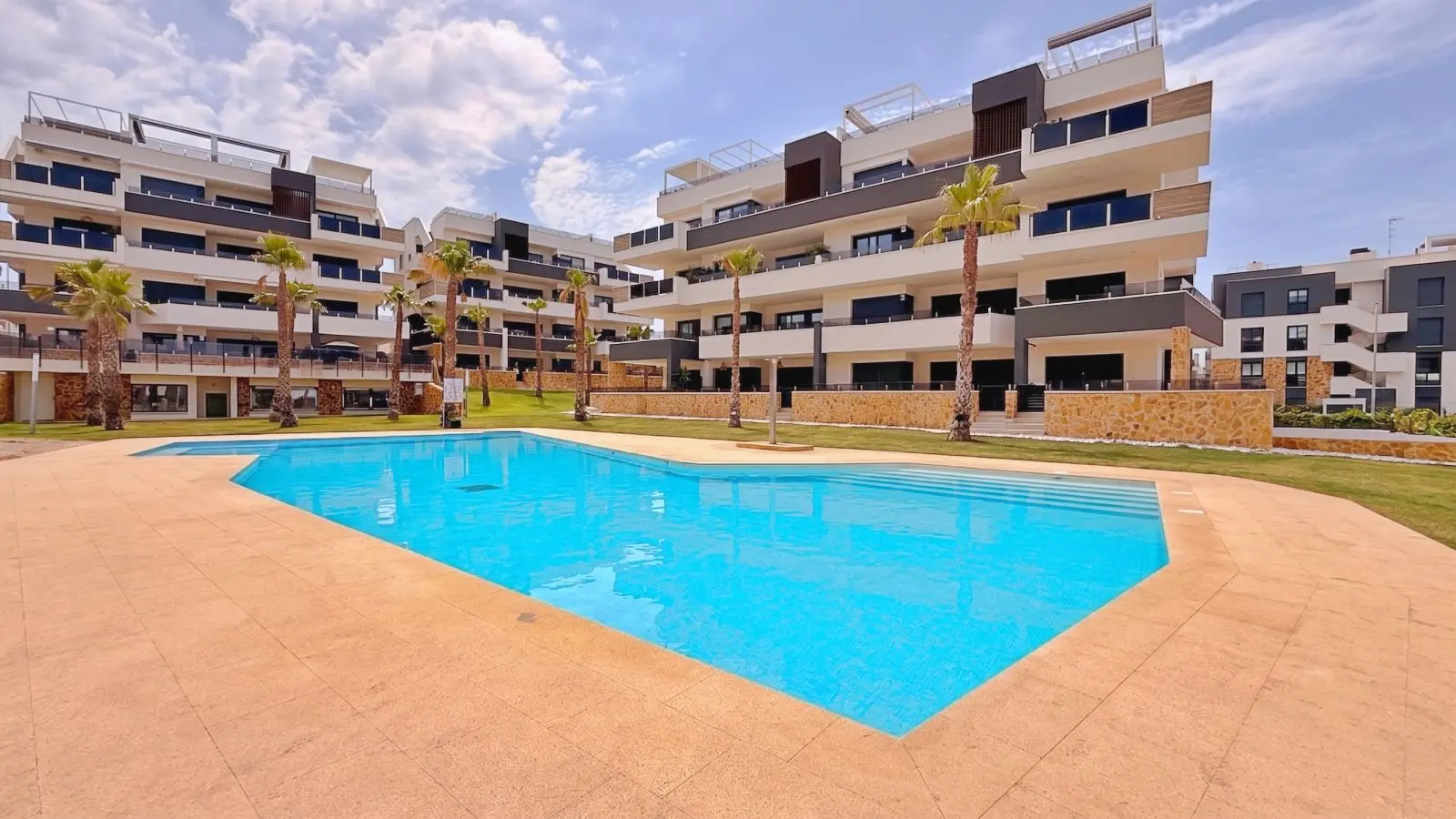 Apartment Of 83 M² In Orihuela Costa