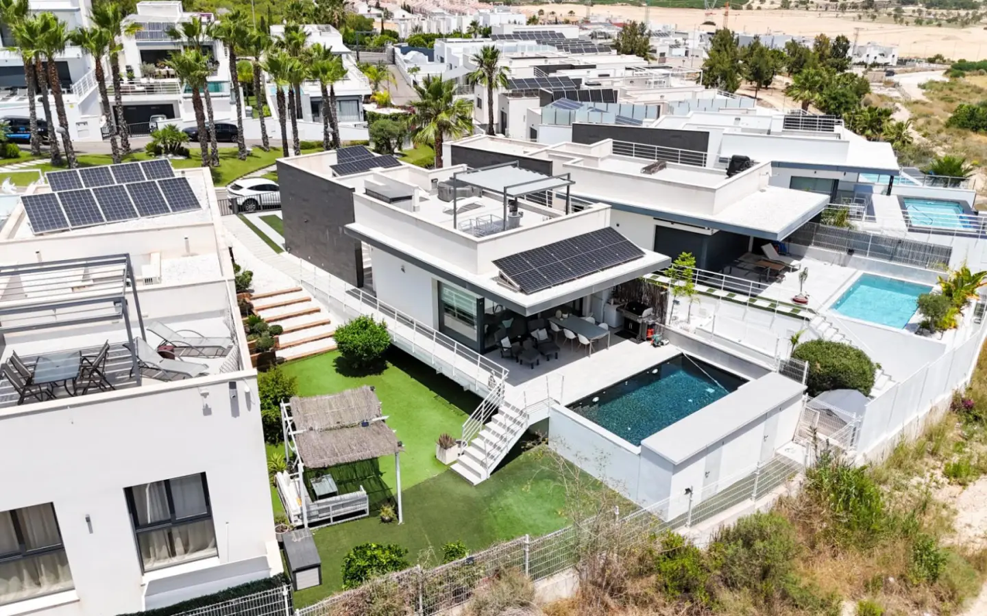 Villa Of 200 M² In San Miguel De Salinas, Spain
