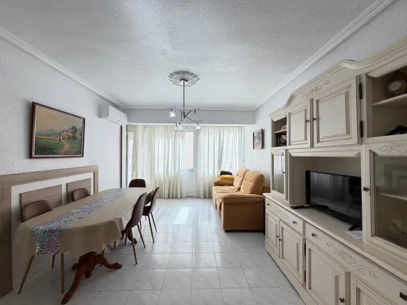 Apartment Of 81 M² In Torrevieja, Spain