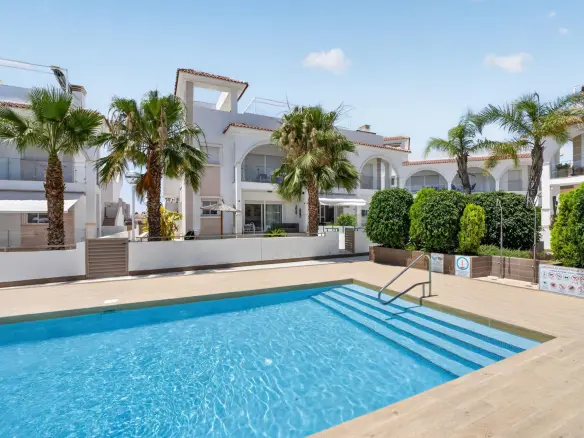Apartment Of 82 M² In Rojales, Spain