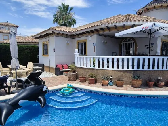 Villa Of 110 M² In Orihuela Costa, Spain