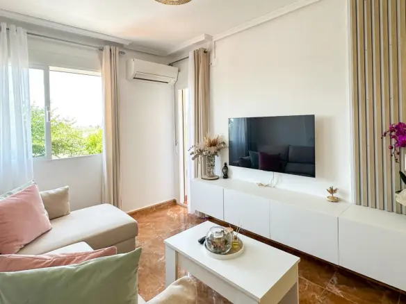 Apartment Of 70 M² In Guardamar Del Segura, Spain